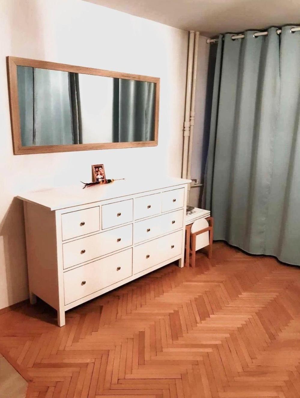 Entire Studio In Centrum Daire Varşova Dış mekan fotoğraf