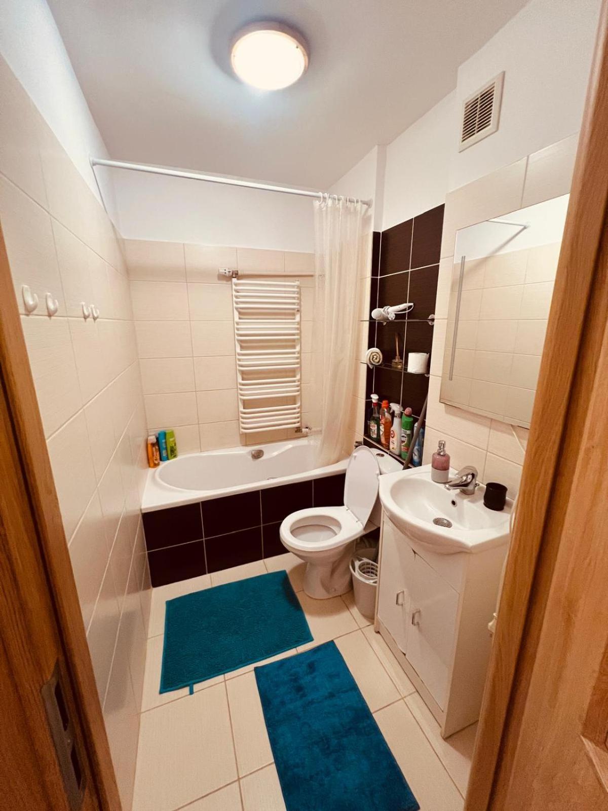 Entire Studio In Centrum Daire Varşova Dış mekan fotoğraf